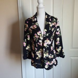 Candies Black blazer with spring flowers